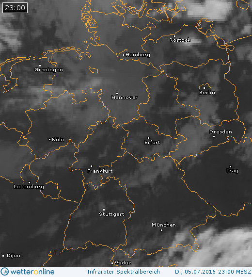 Wolkenverteilung &uuml;ber Deutschland am 05.07.2016 um 23 MESZ